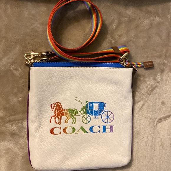 NWT! Coach H&C Rainbow tote 3 set - Picture 6 of 11
